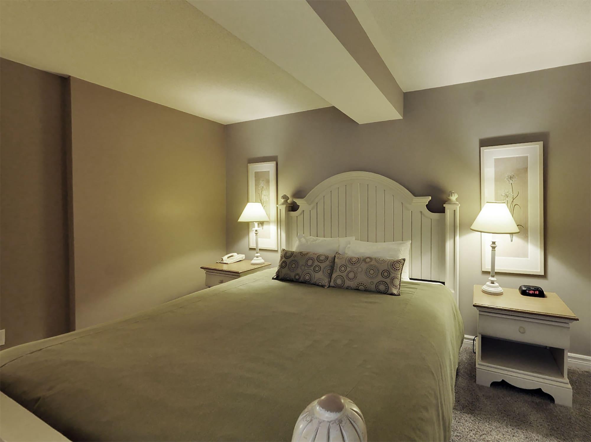 Georgian Bay Hotel Trademark Collection By Wyndham Collingwood Bagian luar foto